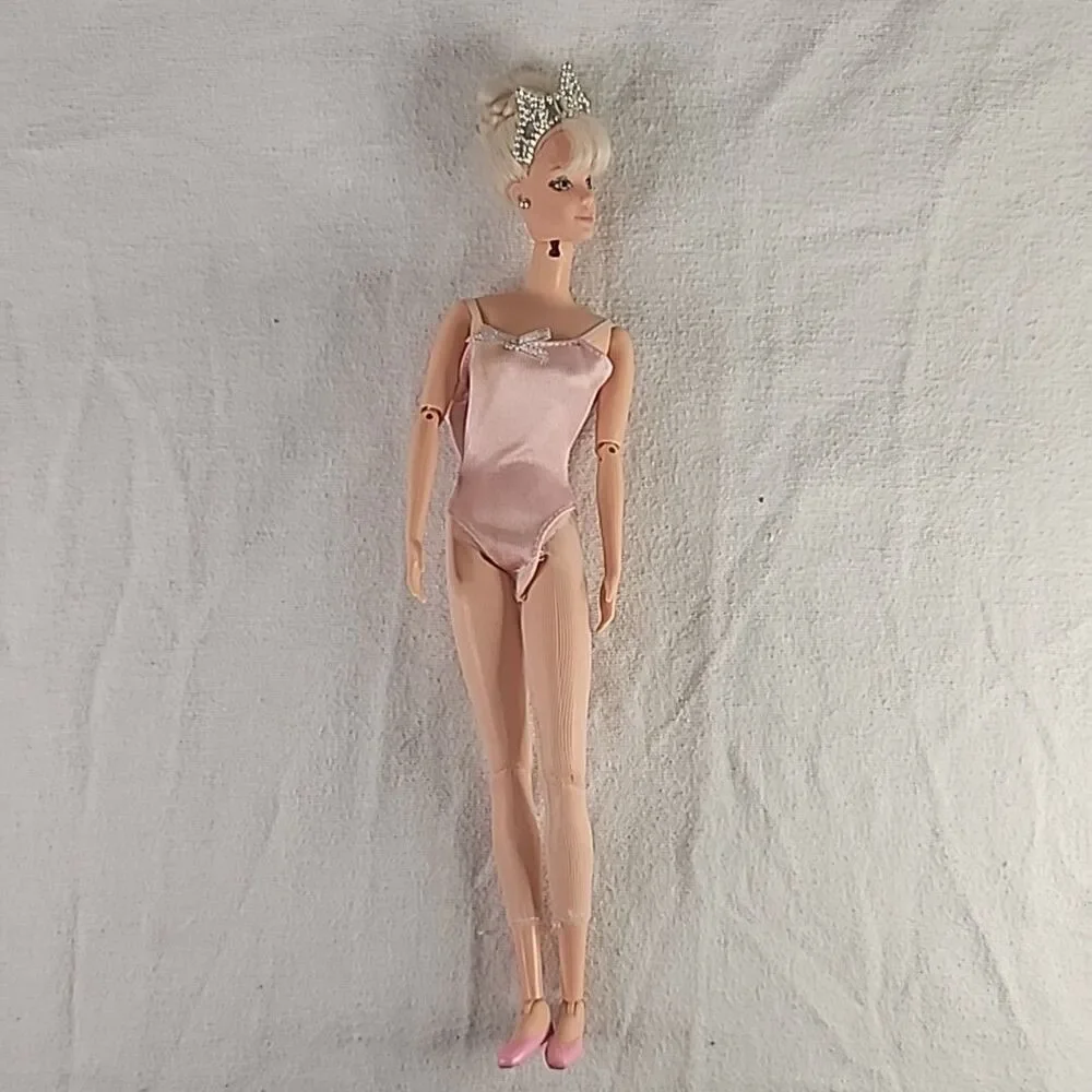 Barbie Ever Flex Waist '99-Articulated '91-Ballerina '93-Anna-Bratz READ 5 Dolls